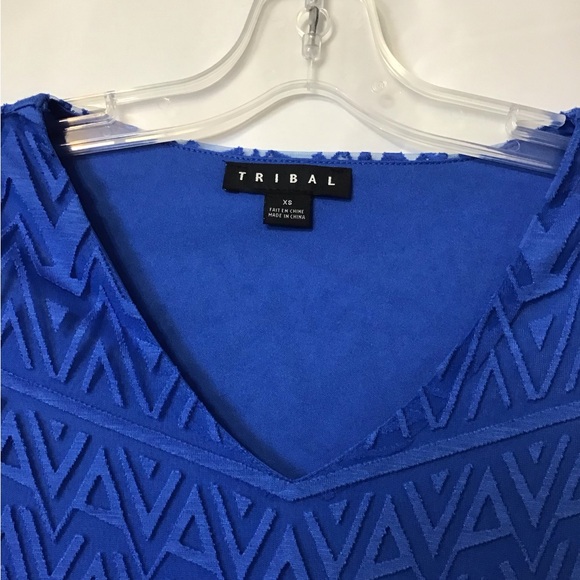 Tribal Blouse - Picture 3 of 5